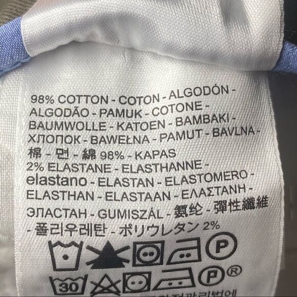 Dockers | NWT Signature Khaki Classic Fit Dress Pants - Picture 8 of 8